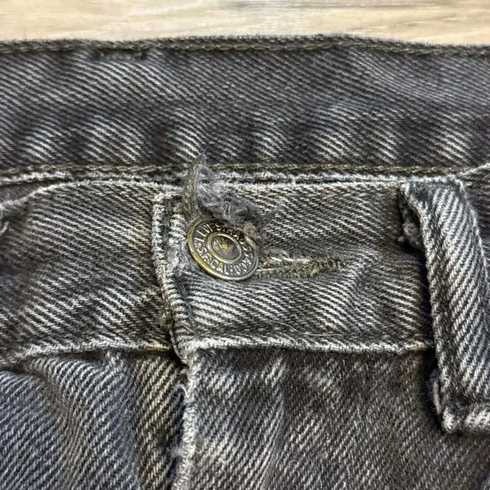 Vintage Levi's 505 Essential Black Denim Jeans